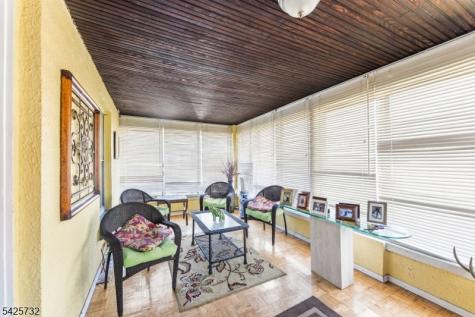 239 Walnut Street Dunellen NJ 08812