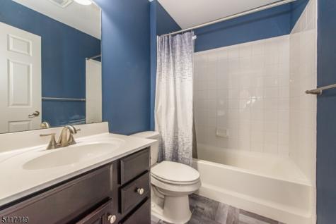 5 Sterling Drive Wantage NJ 07461