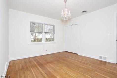 15 Everett Terrace Fair Lawn NJ 07410