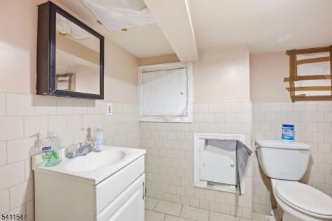 111 Sheridan Avenue Roselle NJ 07203