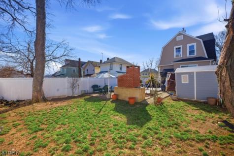 111 Sheridan Avenue Roselle NJ 07203