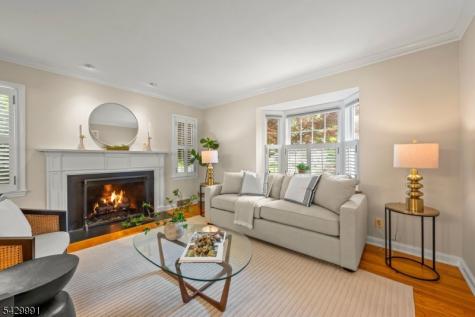 33 Exeter Road Millburn NJ 07078