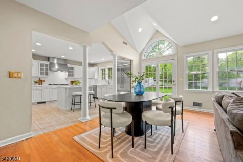 33 Exeter Road Millburn NJ 07078