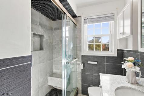2 Eagle Terrace West Orange NJ 07052