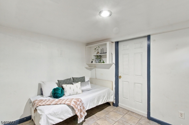 2 Eagle Terrace West Orange NJ 07052