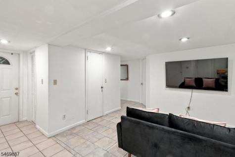 2 Eagle Terrace West Orange NJ 07052
