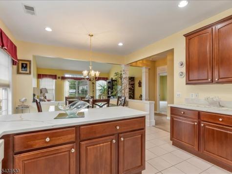 515 Crossfields Lane Franklin NJ 08873