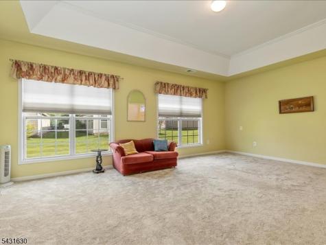 515 Crossfields Lane Franklin NJ 08873