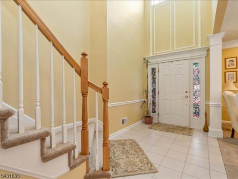515 Crossfields Lane Franklin NJ 08873
