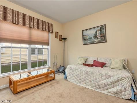 515 Crossfields Lane Franklin NJ 08873