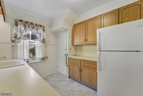 124 Walker Road West Orange NJ 07052
