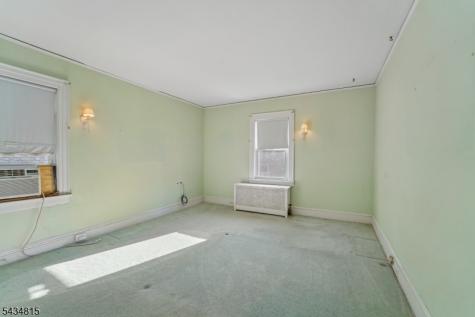 124 Walker Road West Orange NJ 07052