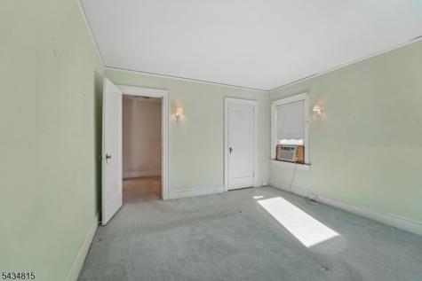 124 Walker Road West Orange NJ 07052