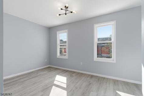 217 W Union Street Burlington NJ 08016