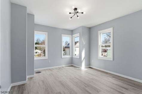 217 W Union Street Burlington NJ 08016