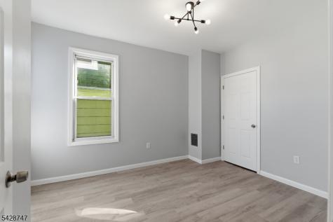 217 W Union Street Burlington NJ 08016