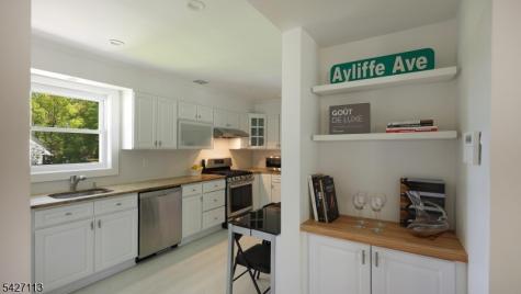 221 Ayliffe Avenue Westfield NJ 07090
