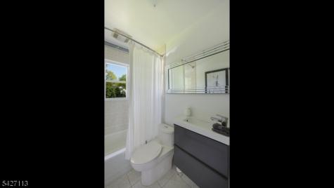 221 Ayliffe Avenue Westfield NJ 07090
