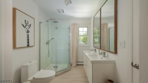 221 Ayliffe Avenue Westfield NJ 07090