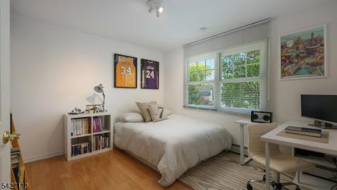 221 Ayliffe Avenue Westfield NJ 07090
