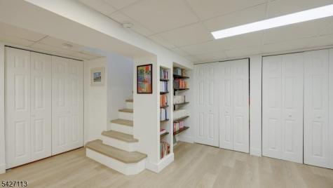 221 Ayliffe Avenue Westfield NJ 07090