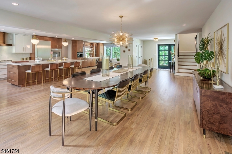 2 Hunters Glen Mendham NJ 07931