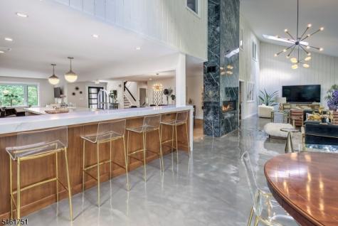 2 Hunters Glen Mendham NJ 07931
