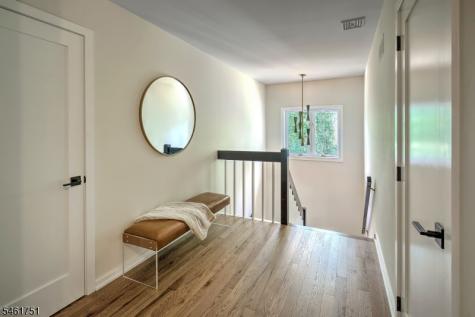 2 Hunters Glen Mendham NJ 07931