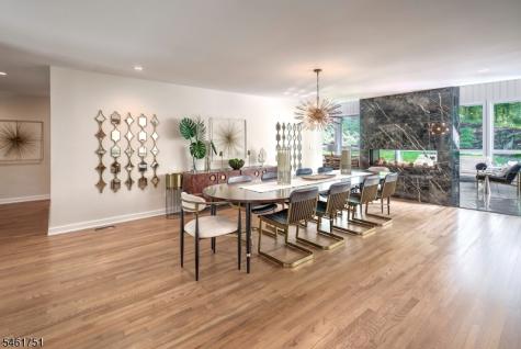 2 Hunters Glen Mendham NJ 07931