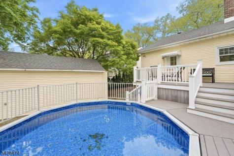 144 Crestwood Avenue Nutley NJ 07110