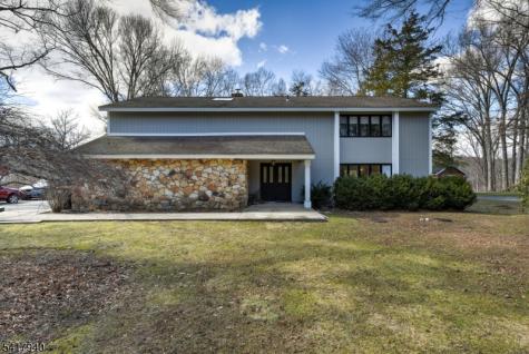 45 Birchwood Lane Boonton NJ 07005
