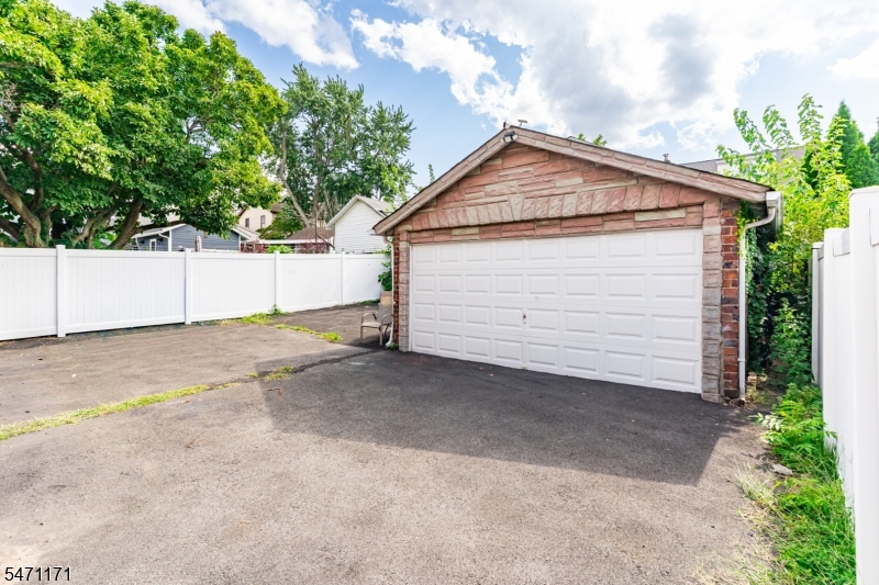 2088 Lentz Avenue Union NJ 07083