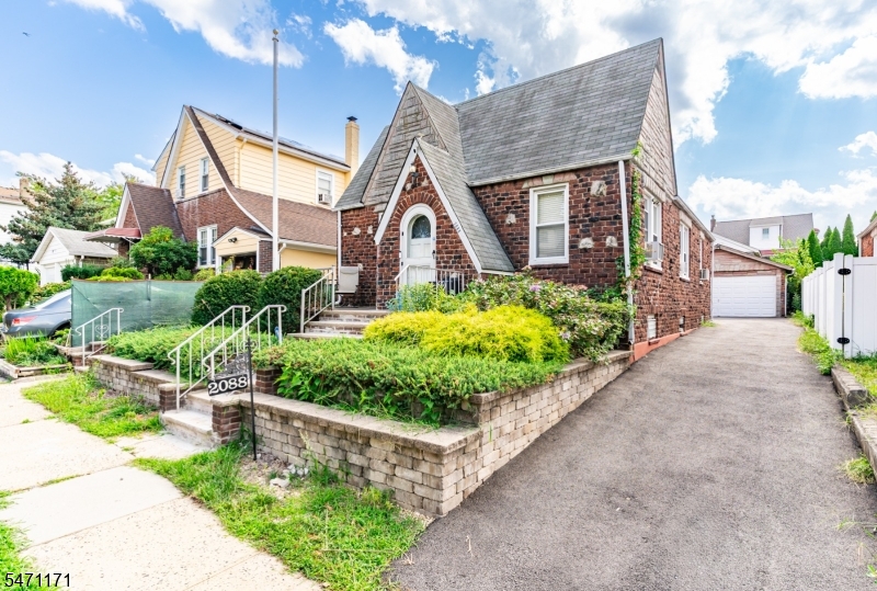 2088 Lentz Avenue Union NJ 07083