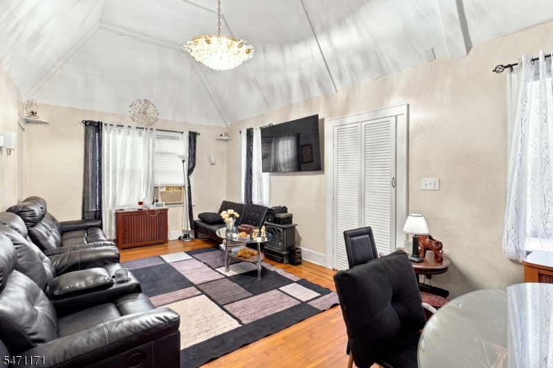 2088 Lentz Avenue Union NJ 07083