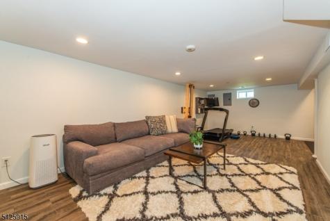 142 Crescent Road Florham Park NJ 07932