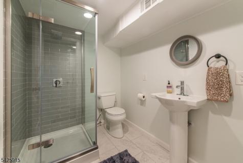 142 Crescent Road Florham Park NJ 07932