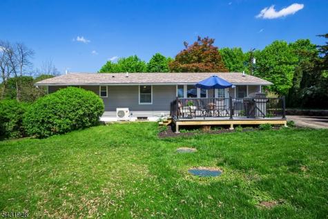 109 Garrison Road Harmony NJ 08865