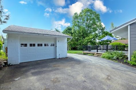 109 Garrison Road Harmony NJ 08865
