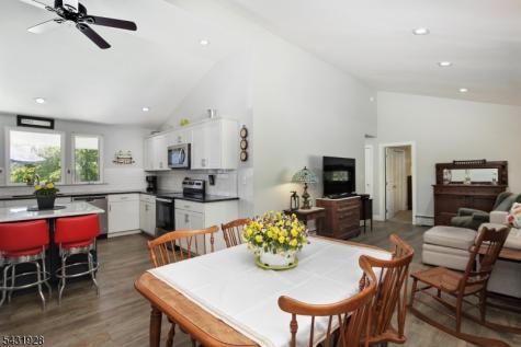 109 Garrison Road Harmony NJ 08865