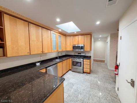 10 Liberty Lane Franklin NJ 08873