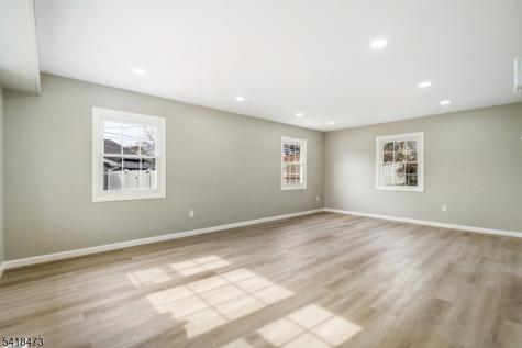 27 Harper Lane Willingboro NJ 08046