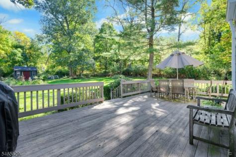 179 Oaks Road Long Hill NJ 07946