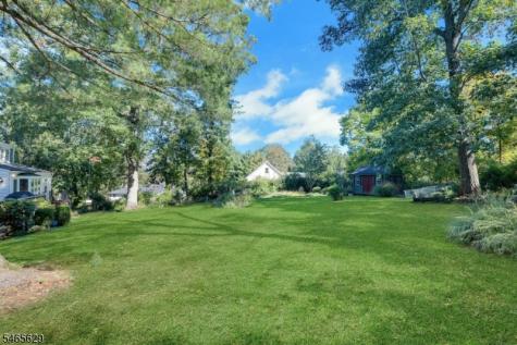 179 Oaks Road Long Hill NJ 07946