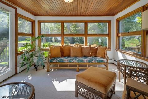 179 Oaks Road Long Hill NJ 07946