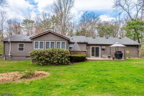 215 New Road Montague NJ 07827