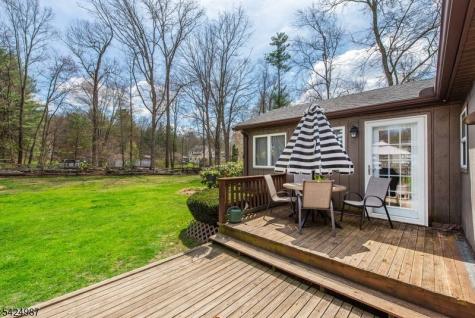 215 New Road Montague NJ 07827