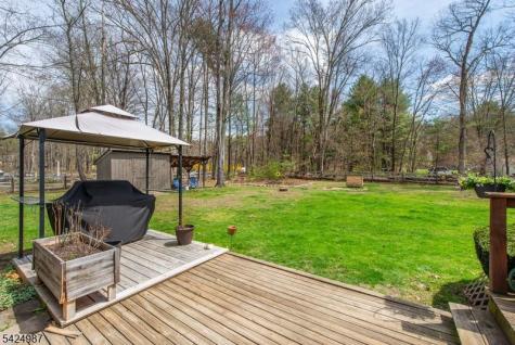 215 New Road Montague NJ 07827