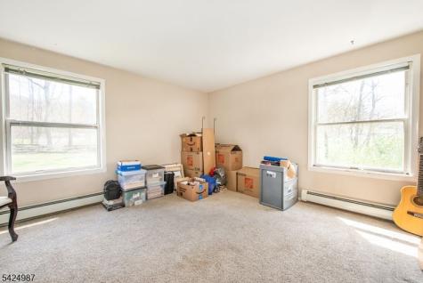 215 New Road Montague NJ 07827