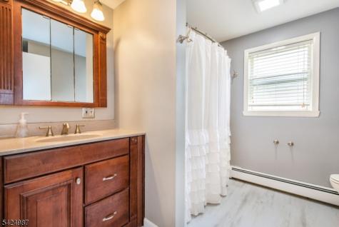 215 New Road Montague NJ 07827