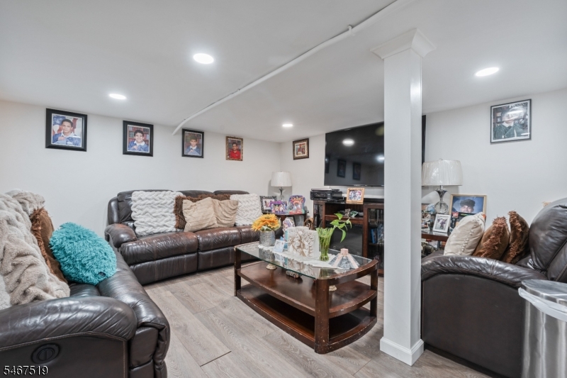 154 Sandford Avenue North Plainfield NJ 07060